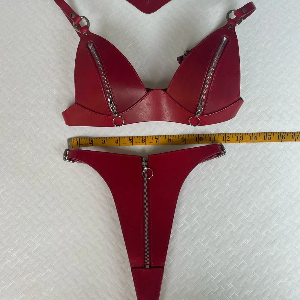 Anoeses red leather 3 piece set - Picture 7 of 16